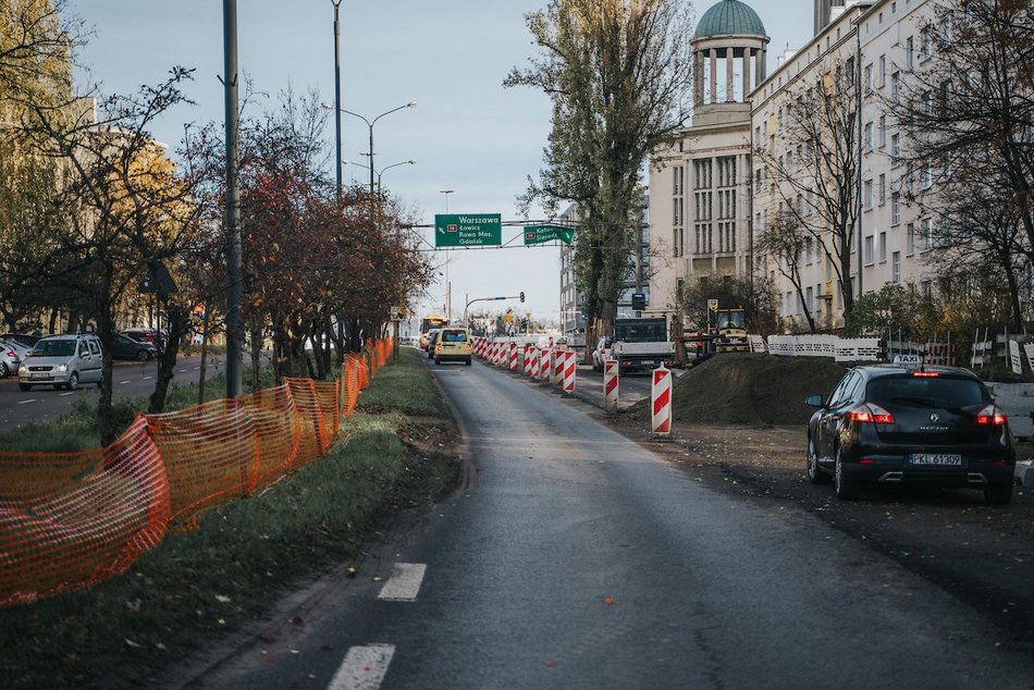 Łódź. Remont Uniwersyteckiej. Zmiany w ruchu przy skrzyżowaniu z Wierzbową