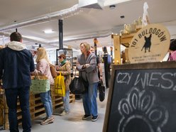 Łódź. Bazar smaku w Ogrodach Geyera w Łodzi przyciąga smakoszy! Zdrowa żywność dla każdego