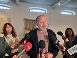 Xawery Wolski w CMWŁ. Wystawa „Sploty" artysty znanego na całym świecie z monumentalnych rzeźb