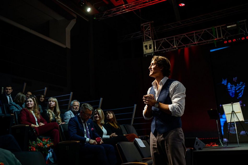 Łódź. Młodzi w Łodzi 2025. Stypendia dla najzdolniejszych rozdane