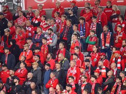 Łódź. Kibice na meczu Widzewa Łódź z Rakowem Częstochowa