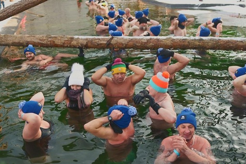 Łódź. Miłośnicy zimnych kąpieli w Orientarium Zoo Łódź