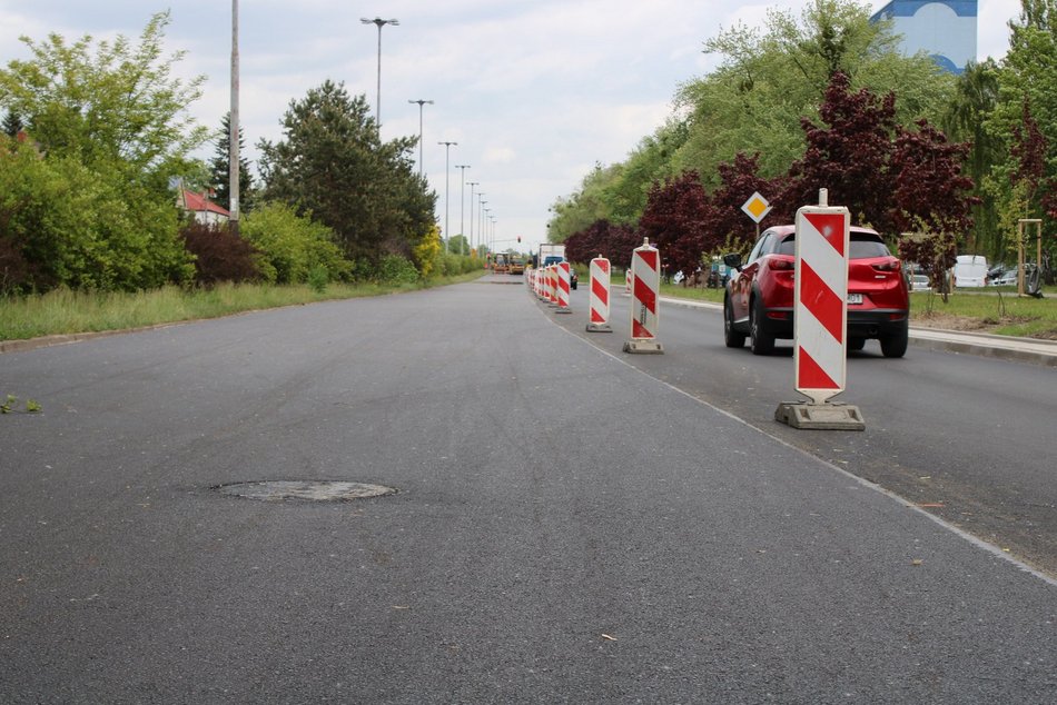 Łódź. Na Julianowskiej jest już nowa i równa nawierzchnia