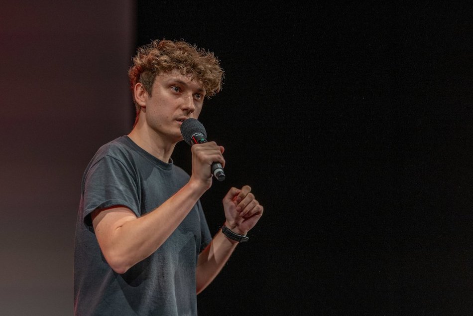 Łódź. Pierwszy Stand-up Piotrkowska za nami! Salwy śmiechu i mnóstwo dobrej zabawy
