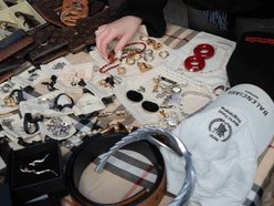 Łódź. Targi Thrift Up na OFF Piotrkowska w Łodzi. Odzież designerska, vintage i sportowa na wyciągnięcie ręki