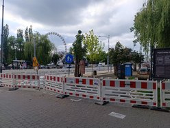 Łódź. Remont przystanków MPK Łódź przy Manufakturze
