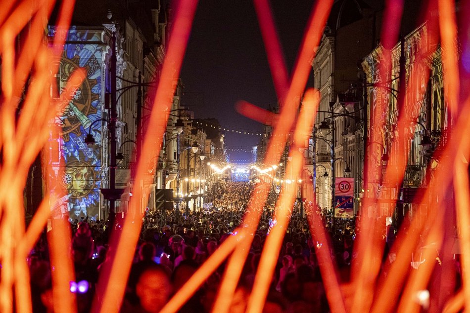 Light Move Festival 2024. Iluminacje na Piotrkowskiej przyciągnęły tłumy!