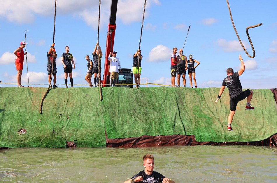 Runmageddon w Łodzi. Byłeś? Odszukaj na zdjęciach siebie lub znajomych