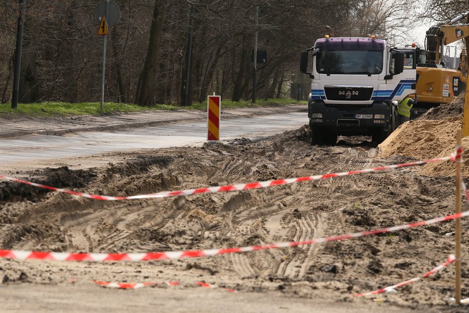 Krakowska w remoncie. Sprawdzamy, jak postępują prace.