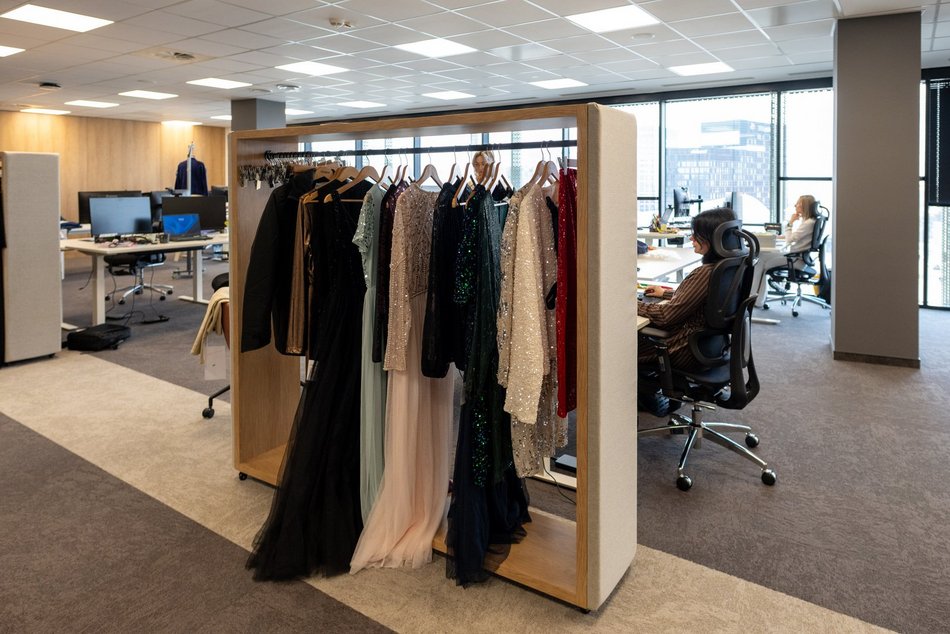 Łódź. Bonprix w biurowcu Nowa Fabryczna w Łodzi. Nowa siedziba, nowe możliwości