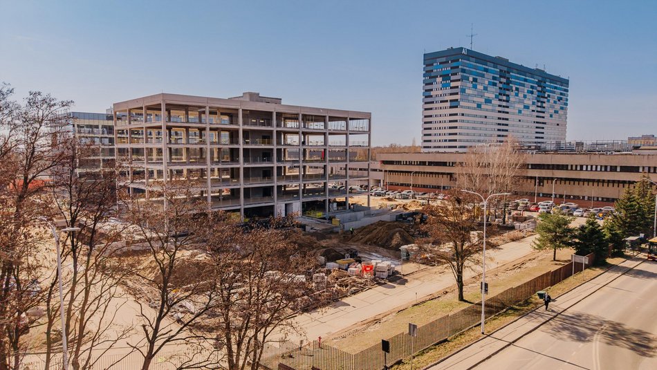 Łódź. Wielka budowa przy CKD z lotu ptaka. Powstaje nowy gmach Uniwersytetu Medycznego