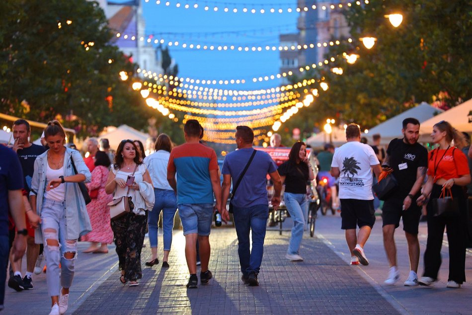 Łódź. Co robić w długi weekend w Łodzi? Labirynt Festival, Street Food, sekrety drzew i więcej