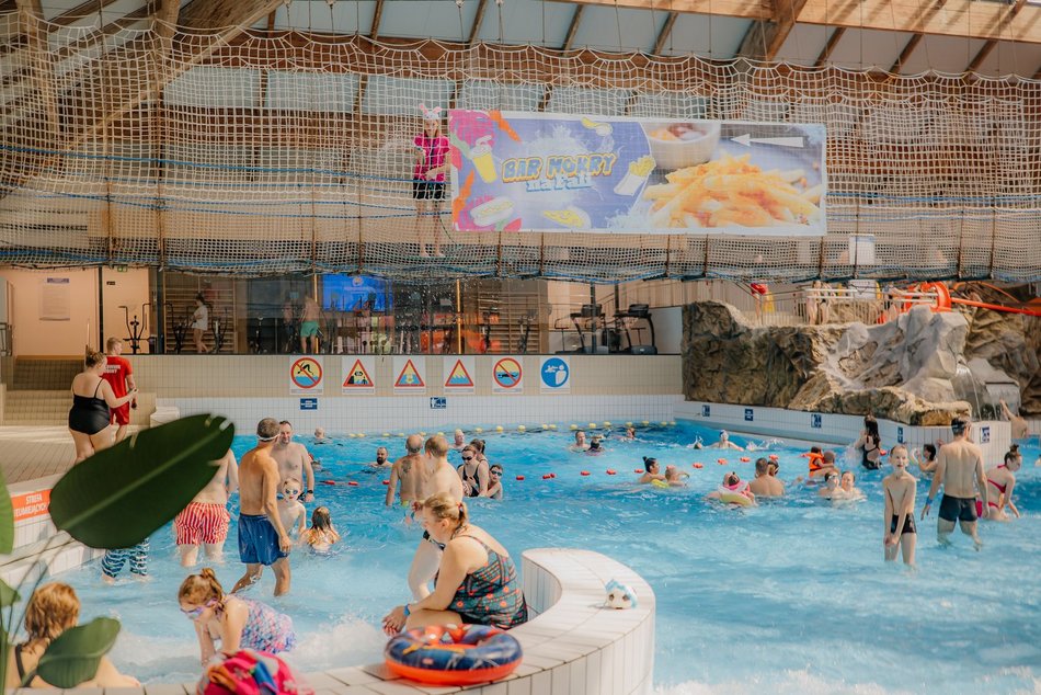 Lany poniedziałek w Aquaparku Fala. Tam wody nie brakowało!