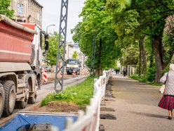 Łódź. Remont Rzgowskiej w Łodzi na pełnych obrotach. Zniknęło torowisko MPK Łódź i stary asfalt!