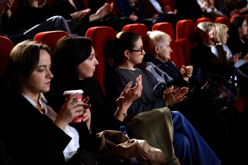 Łódź. Przedremierowy pokaz filmu Wojciecha Smarzowskiego w Łodzi. Pełna sala i znani goście