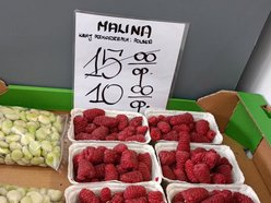 Cena truskawek, czereśni i borówek na rynkach w Łodzi