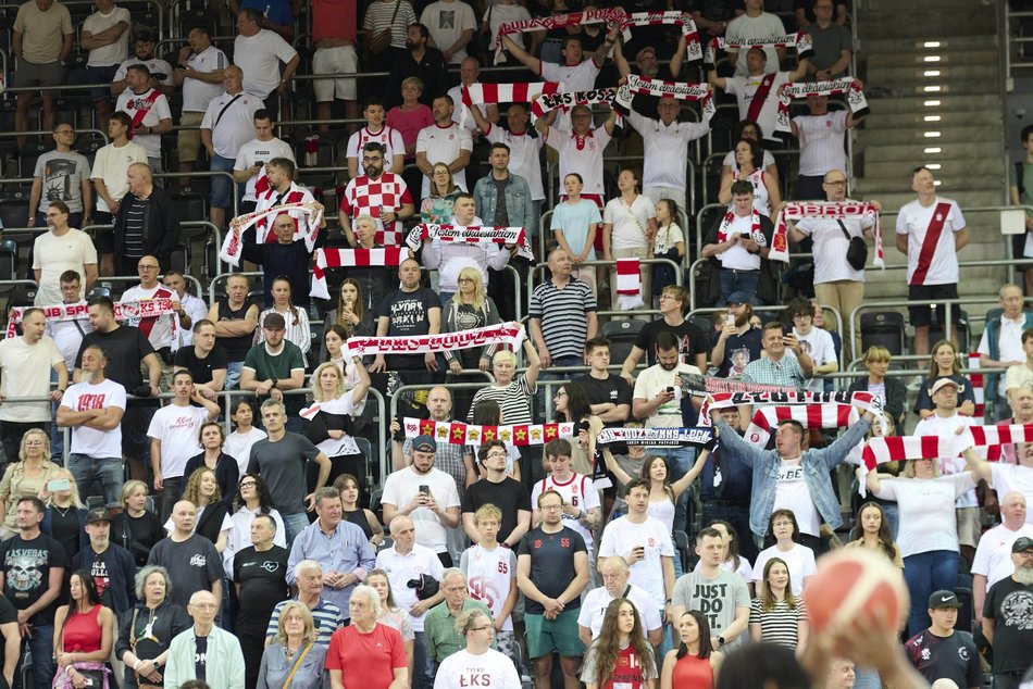 Kibice na meczu ŁKS Coolpack Łódź z Astorią Bydgoszcz