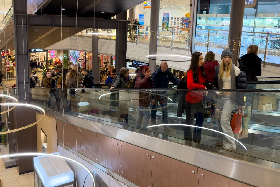Przedświąteczna gorączka w Galerii Łódzkiej. Ile osób zdecydowało się na zakupy?