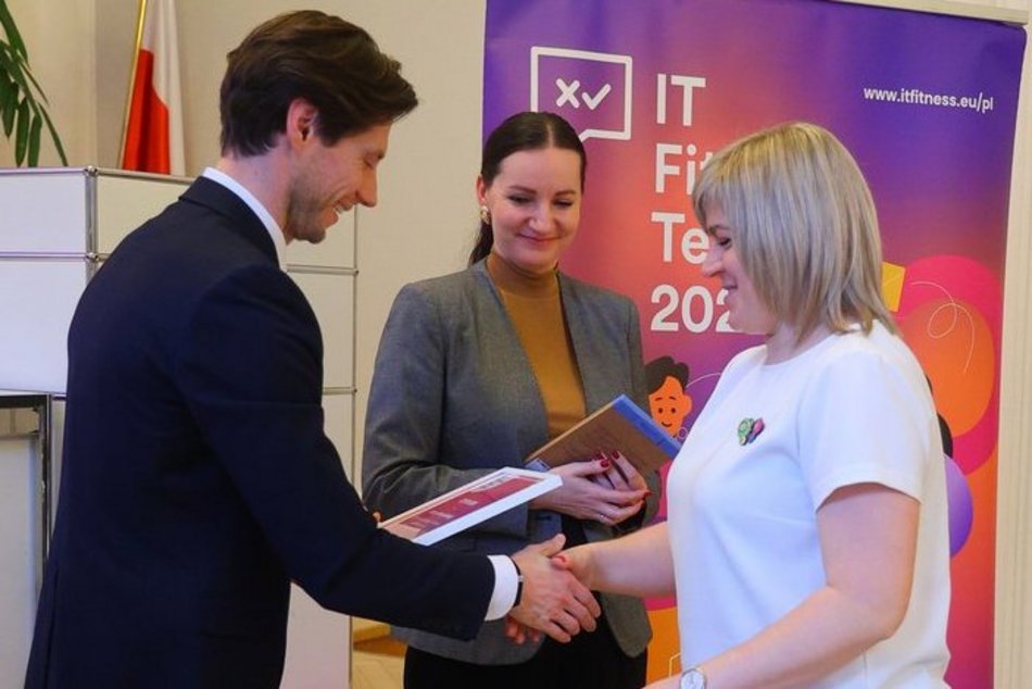 Łódź. Uczniowie z Łodzi przebili ogólnopolską średnią! Znamy wyniki IT Fitness Test 2025