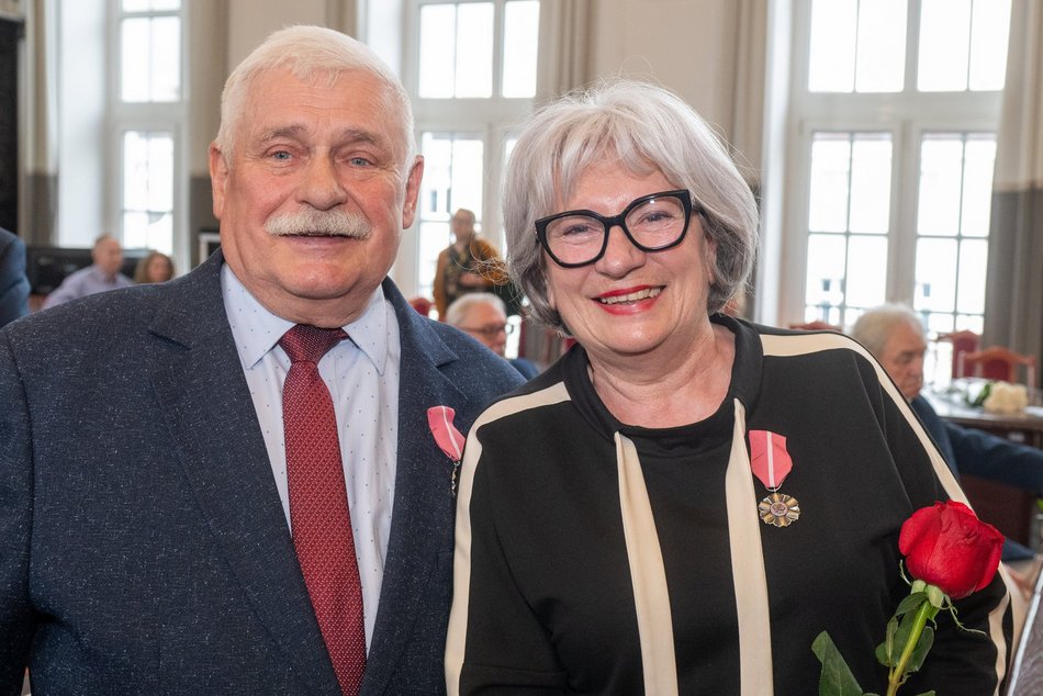 Łódź. Medale za długoletnie pożycie małżeńskie. Ich miłość przetrwała pół wieku!