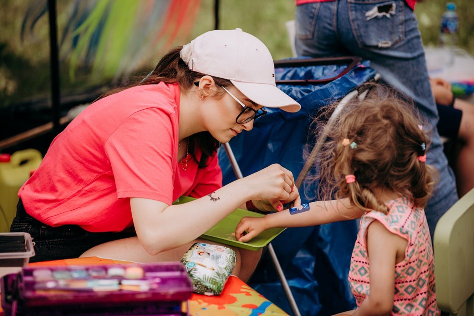 Łódź. Miejski Dzień Dziecka 2025. Majka Jeżowska, dmuchańce, karuzele i konkursy z nagrodami