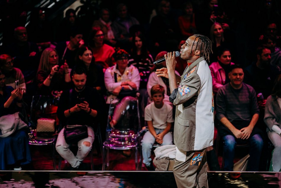 Łódź. Manufaktura Fashion Week w Łodzi. Kolekcja Jarosława Ewerta, koncert Andrzeja Piasecznego i więcej