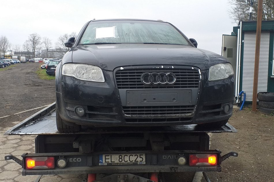 Łódź. Auta z miejskiego parkingu w Łodzi na sprzedaż