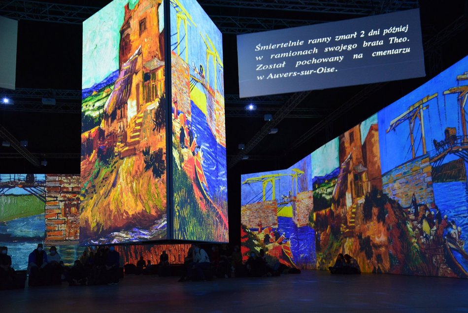 Multisensoryczna wystawa Van Gogha w Łodzi