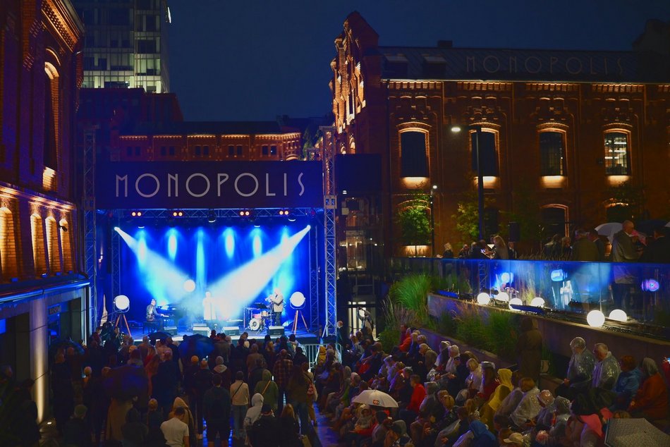 Pierwszy dzień afterparty po Łódź Summer Festival 2025. Aga Zaryan w Monopolis