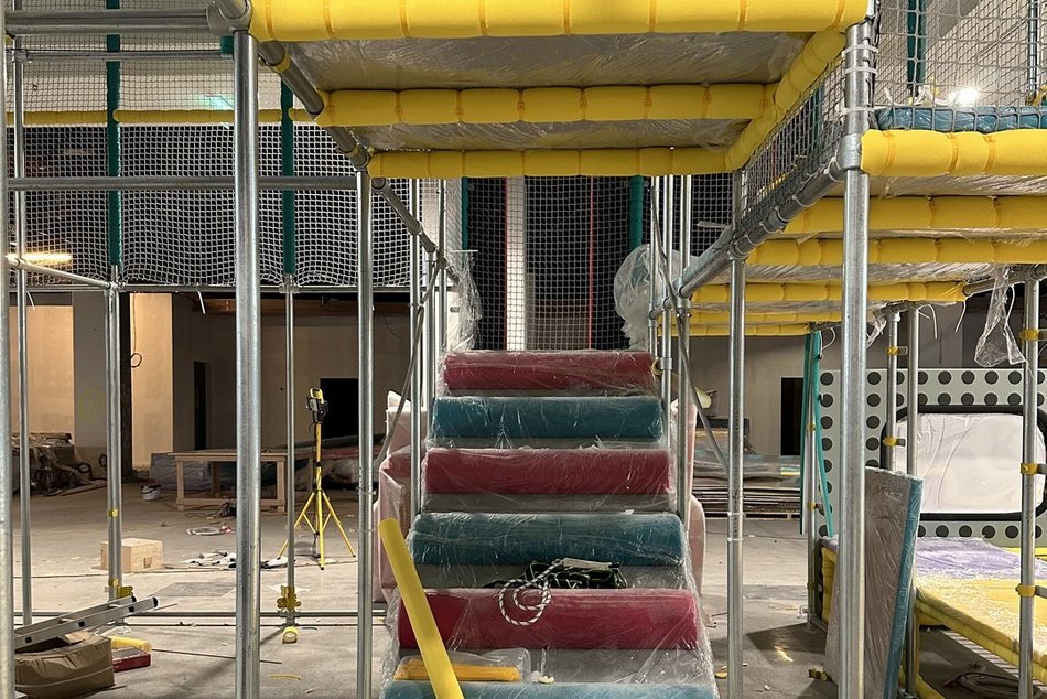 Przygotowania do otwarcia Nowej Sukcesji