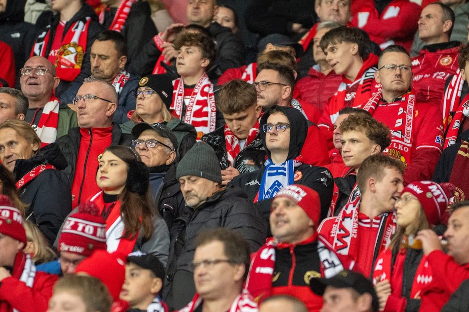 Kibice na meczu Widzewa Łódź z Radomiakiem Radom