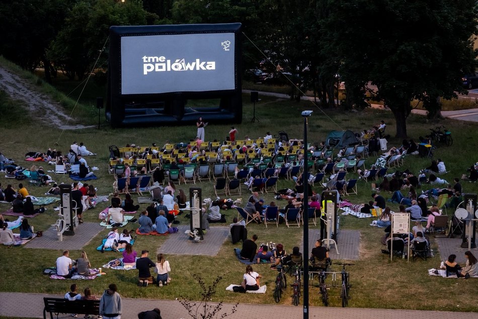 Łódź. Lato w Łodzi pełne atrakcji! Geyer Music Facotry,TME Polówka, Stand-up na Piotrkowskiej