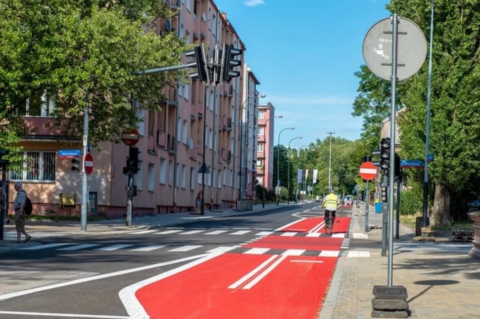 Łódź. Drogi rowerowe, innowacje, wycieczki