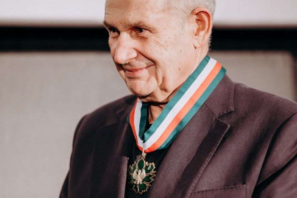 Gloria Artis dla Piotra Dzięcioła. Jest filmową dumą Łodzi!