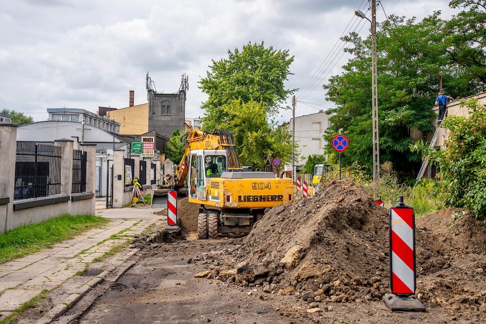 Łódź. Remont Siedleckiej w Łodzi postępuje. Pierwsze efekty są już widoczne!