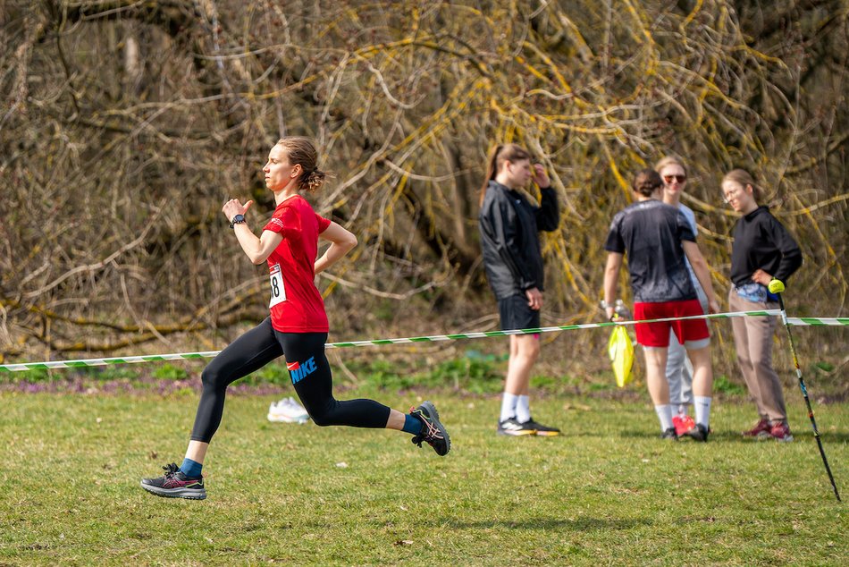 Łódź. Akademickie Mistrzostwa Polski w biegach przełajowych. Znajdź się na zdjęciach!