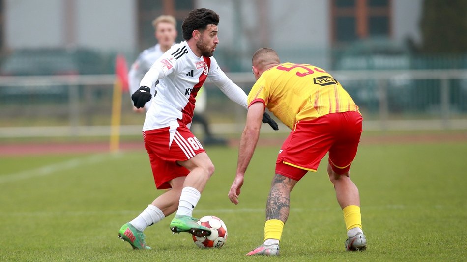 ŁKS Łódź remisuje w Pruszkowie. Gol Loffelsenda i kontuzja Piaseckiego