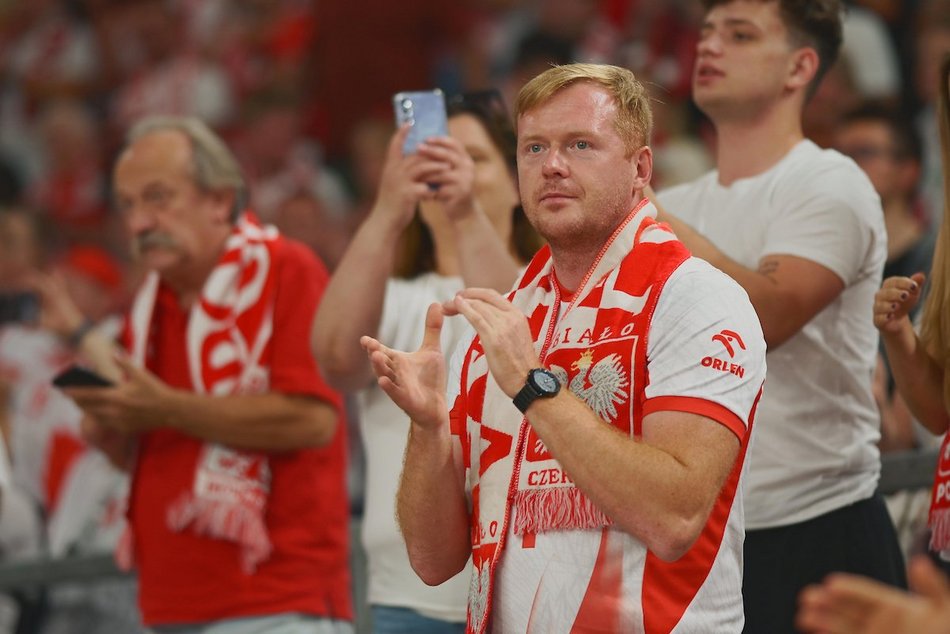 Łódź. Polska gra z Brazylią! Pełne trybuny w Atlas Arenie w Łodzi