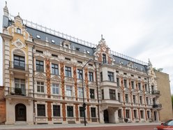 Łódź. Zabytkowa kamienica przy Jaracza w nowej odsłonie. Teraz to jedna z pereł Śródmieścia Łodzi