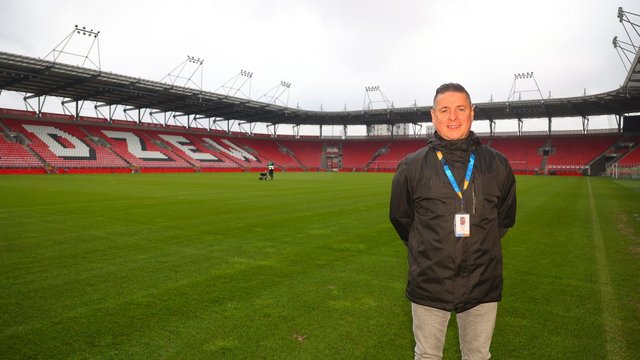 Zima na stadionach w Łodzi. Jak MAKiS dba o murawy przy al. Piłsudskiego i al. Unii?
