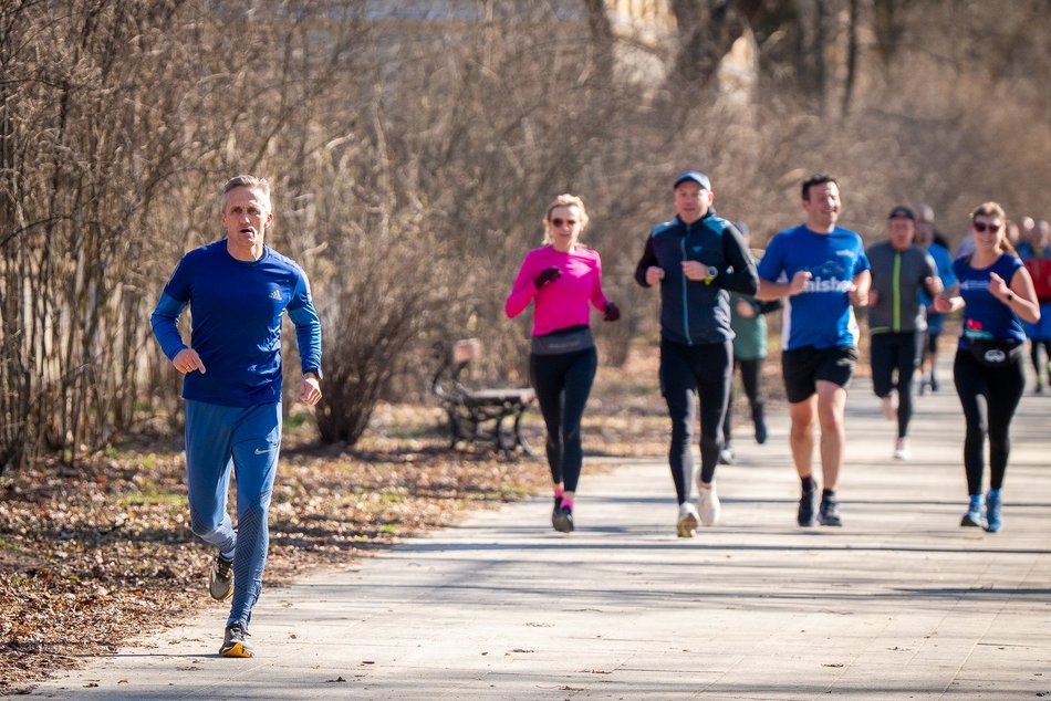 Łódź. Parkrun w Parku Poniatowskiego w Łodzi. Brałeś udział w biegu? Znajdź się na zdjęciach!