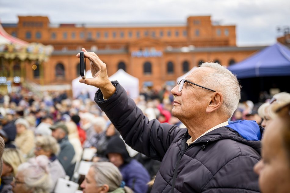 Senioralia 2026 w Łodzi. Wielkie otwarcie święta seniorów z De Mono