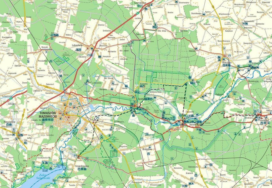 Łódź. TOP 16 atrakcji Spały i okolic. Spływ Pilicą, Niebieskie Źródła, zamek w Inowłodzu
