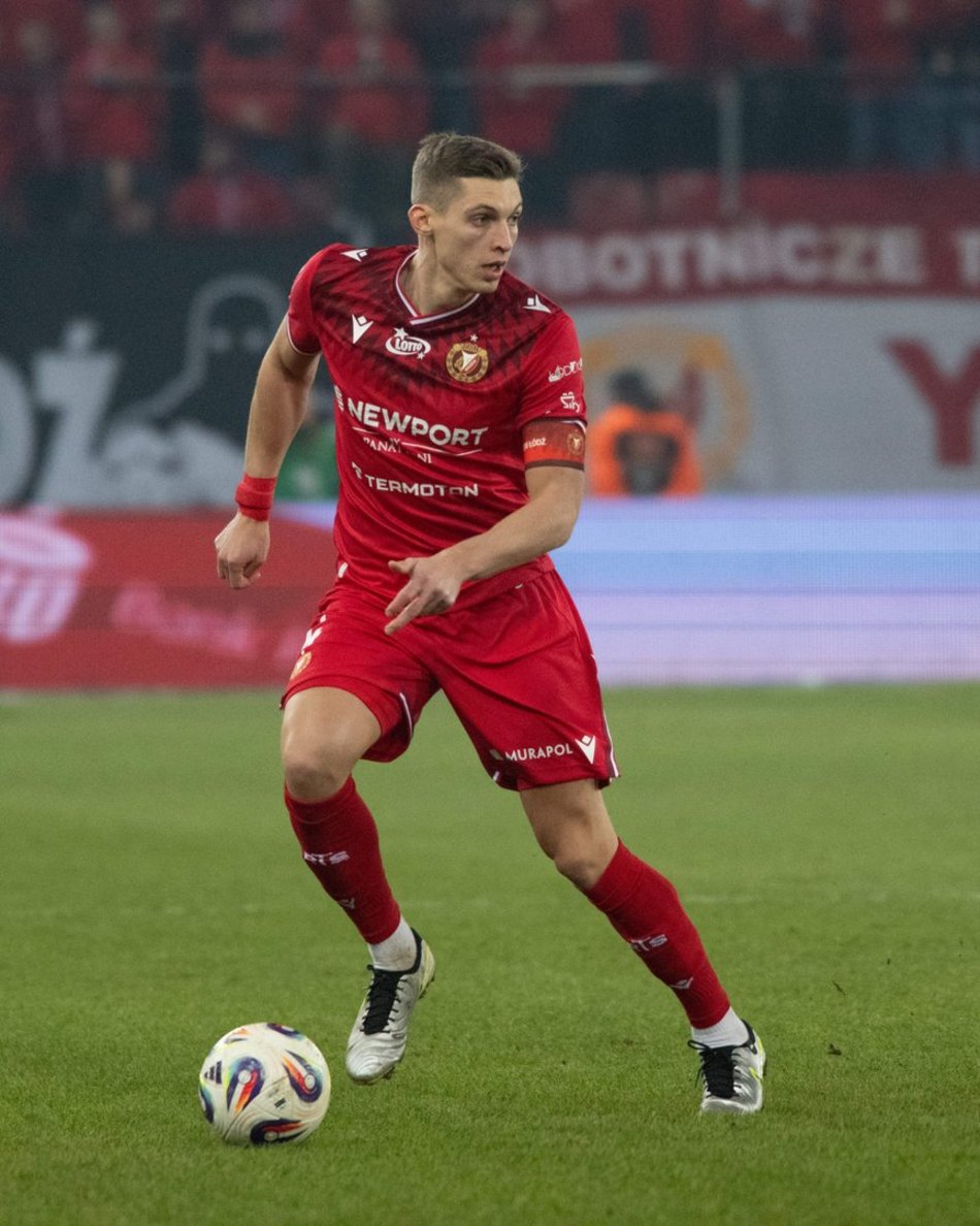 Łódź. Wielka Sobota pod Jasną Górą. Widzew Łódź w starciu o pełną pulę z Rakowem Częstochowa