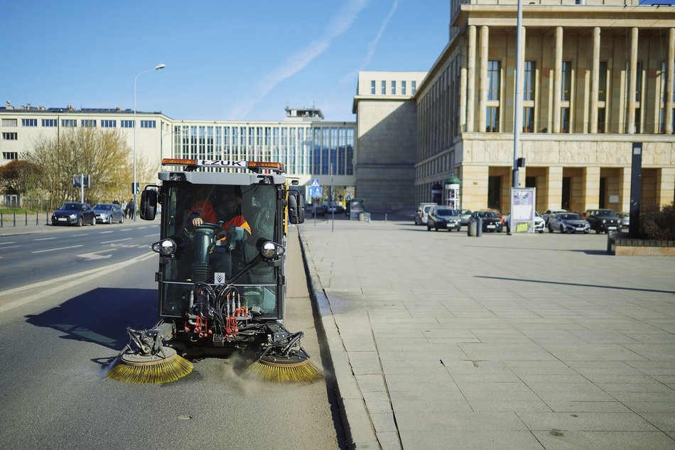 Wiosenne sprzątanie Łodzi. Wśród lokalizacji m.in. Plac Dąbrowskiego