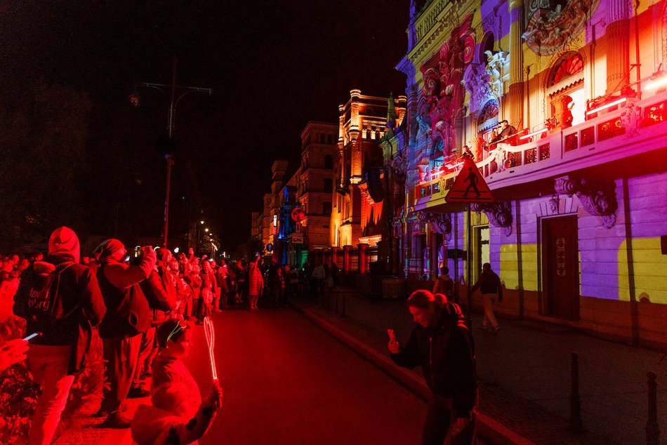 Łódź. De Mono na Light Move Festival 2025 Łódź!