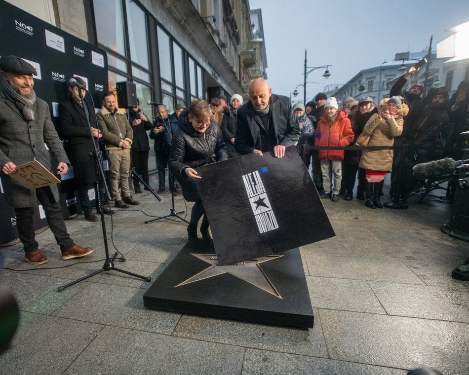 Łódzka Filmówka w Alei Gwiazd. Uroczyste odsłonięcie na Piotrkowskiej!
