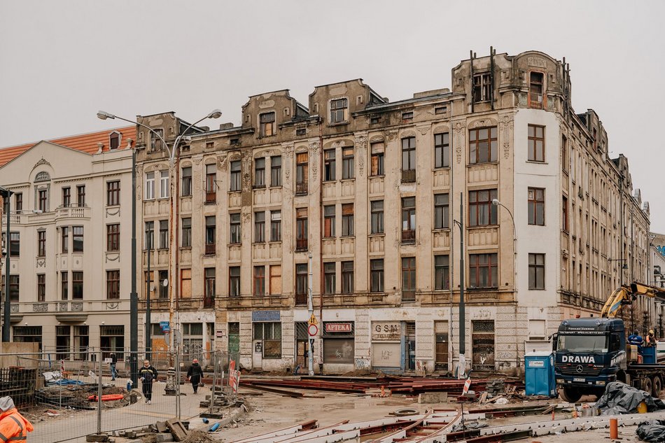 Zabytkowa kamienica u zbiegu Gdańskiej z Legionów wypięknieje