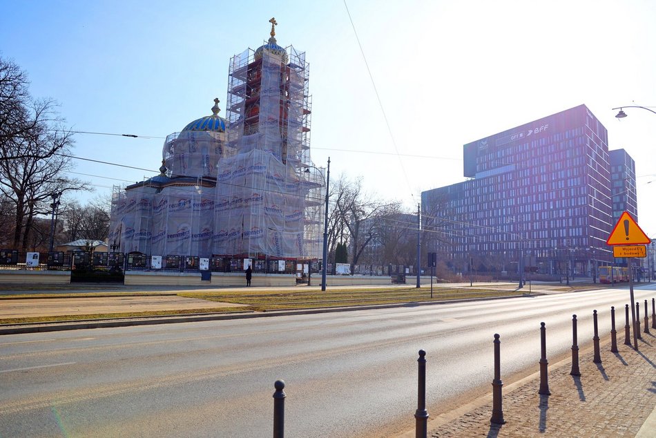 Łódź. Wielkie odkrycia w cerkwi św. Newskiego w Łodzi. Dzwon z 1903 roku, dawne zdobienia, ikony i więcej