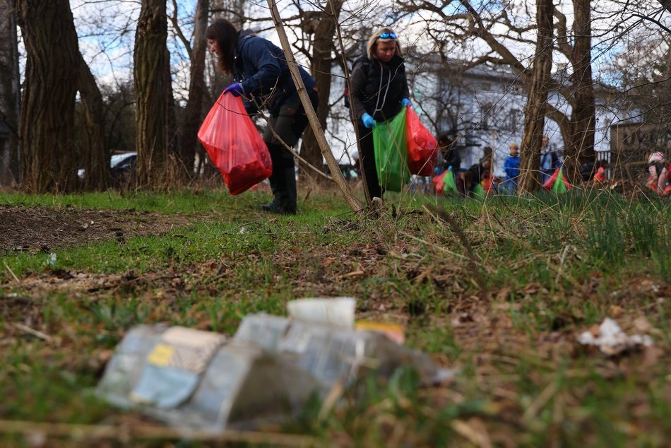 Łódź. Galante Sprzątanie w Łodzi na całego! Łodzianie pokazali, jak dbają o środowisko